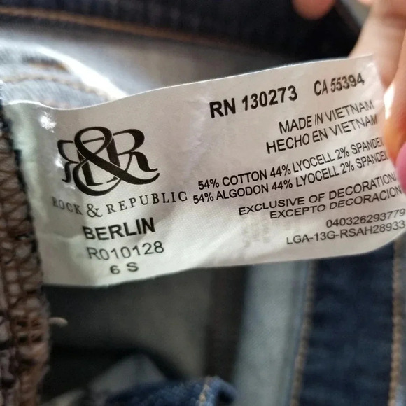 Rock & Republic Women's Berlin Straight Jeans 6 Blue Denim Logo Cotton Pockets - Picture 6 of 11